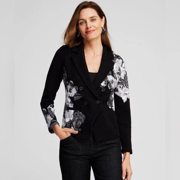 Chico’s Black, White and Gray Floral Jacquard Knit Jacket - Picture 1 of 11